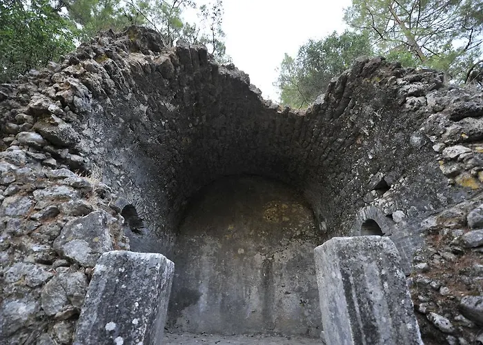 Koyevi Pensiune *